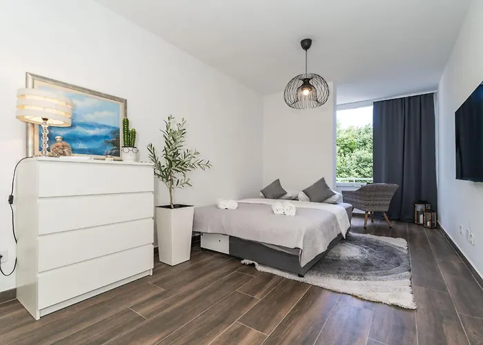 Hanna's Oasis Apartment *